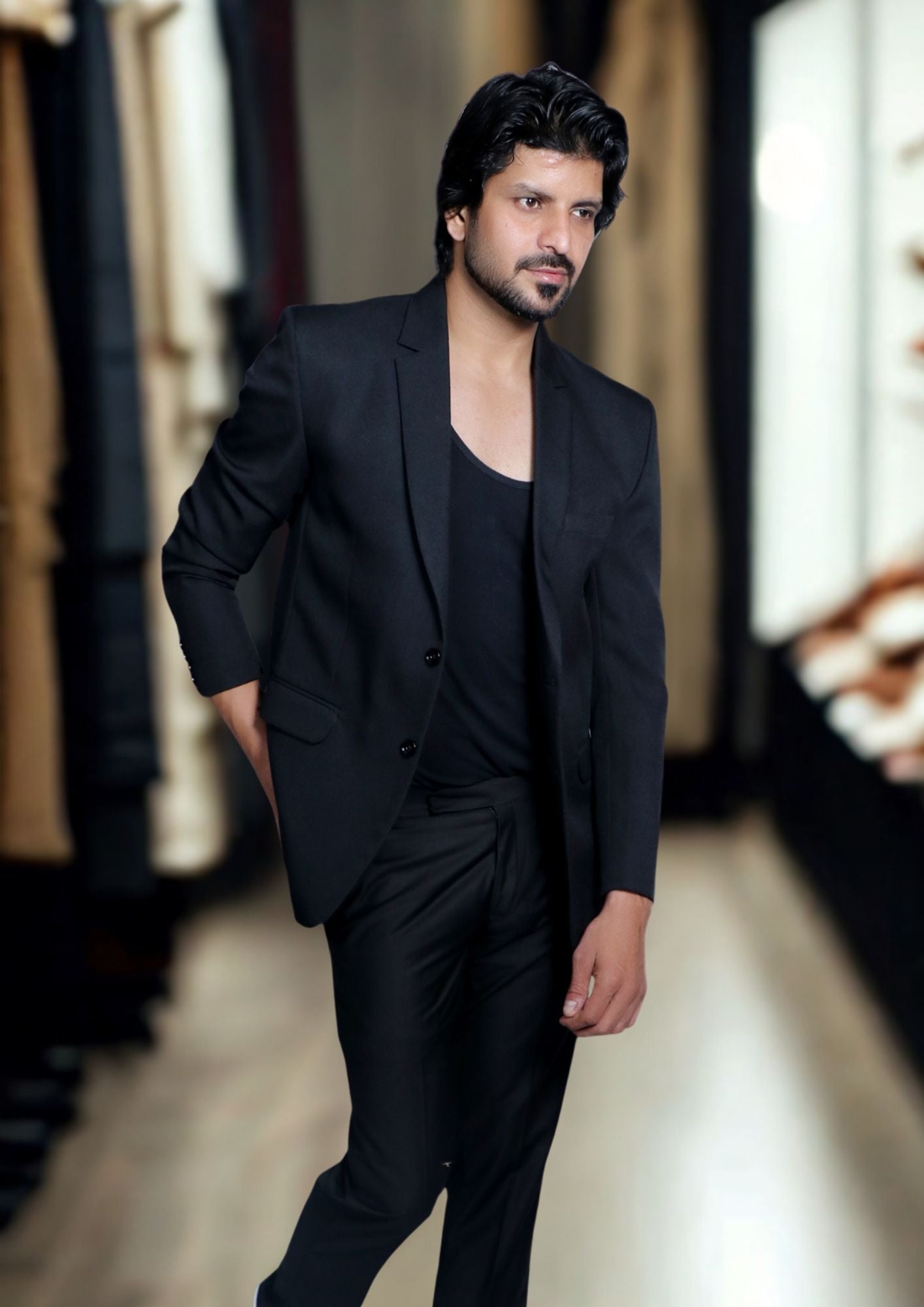 BLACK SUIT