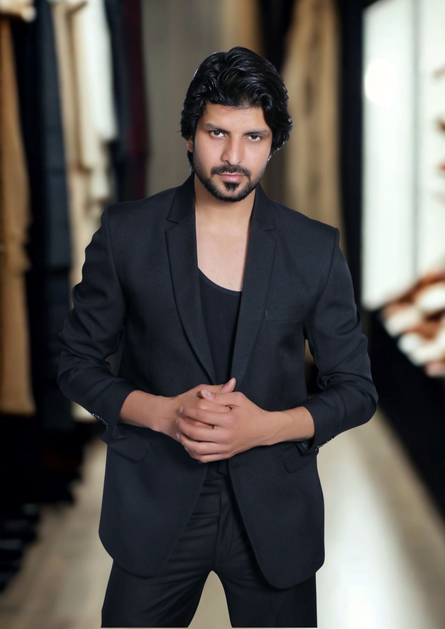 BLACK SUIT