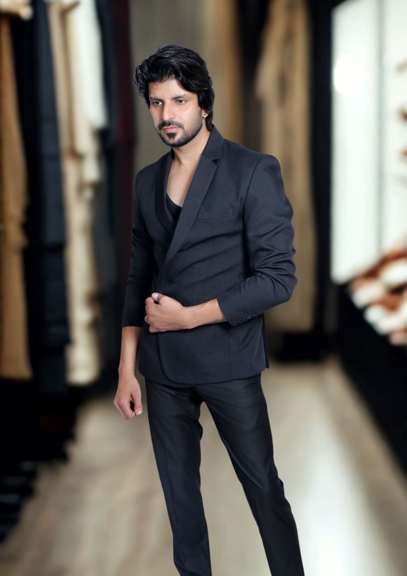 BLACK SUIT